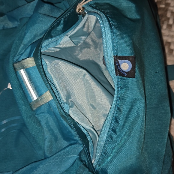 Osprey Mira 34 AG Backpack XS/S - Picture 9 of 14